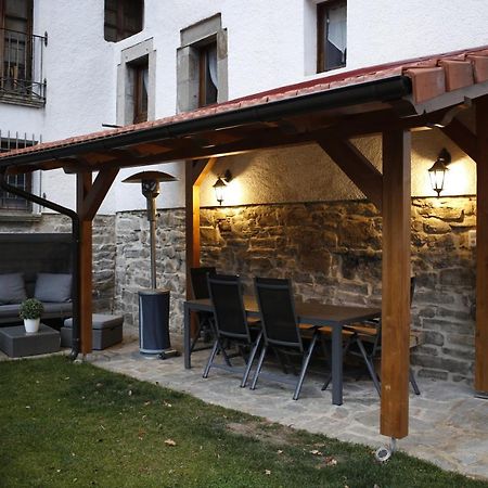 Aizkolarienea Apartment Ochagavia Bagian luar foto